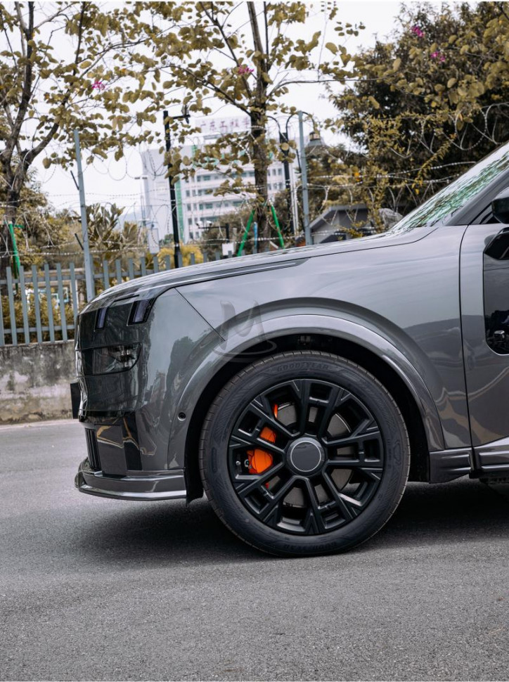 Комплект обвесов для Lynk&Co 900 (передняя + задняя губа + боковая юбка + арки)